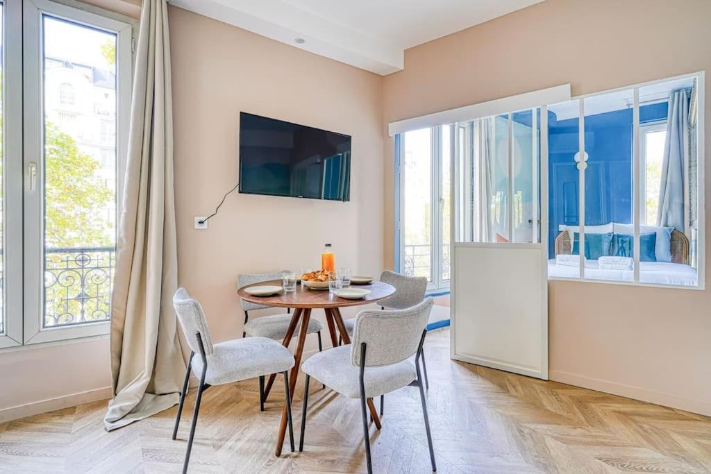 Appartement Colore Wagram - II パリ エクステリア 写真