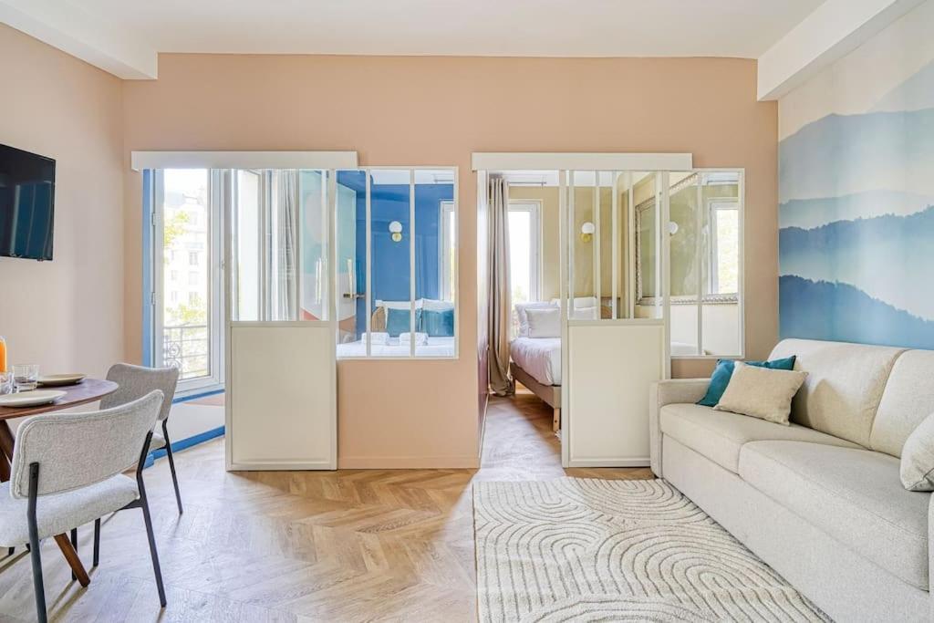 Appartement Colore Wagram - II パリ エクステリア 写真